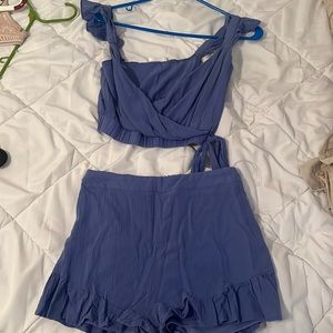 Vestique summer set, size S!